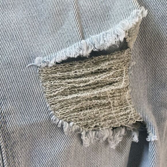 Light Denim Mom Jeans - Picture 3 of 7